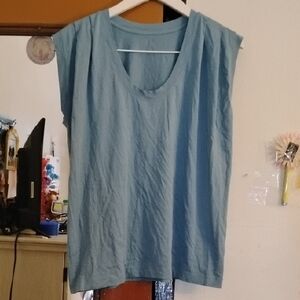 Women's Sleeveless Scoop Neck Top - Blue